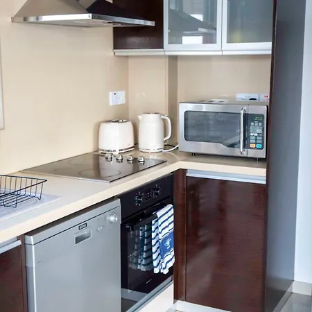 Cynthiana 4- 300m From The Sea 3 Bedrooms 3 Bathrooms