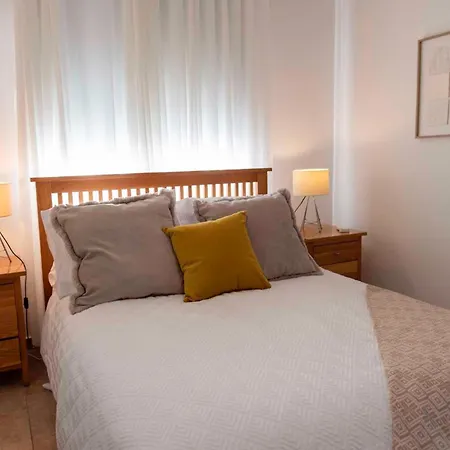 Cynthiana 4- 300m From The Sea 3 Bedrooms 3 Bathrooms Διαμέρισμα *