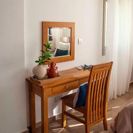 Διαμέρισμα Cynthiana 4- 300m From The Sea 3 Bedrooms 3 Bathrooms