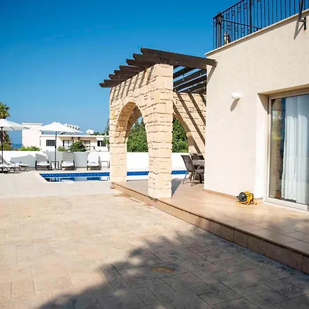 Cynthiana 4- 300m From The Sea 3 Bedrooms 3 Bathrooms Διαμέρισμα Κισσόνεργα