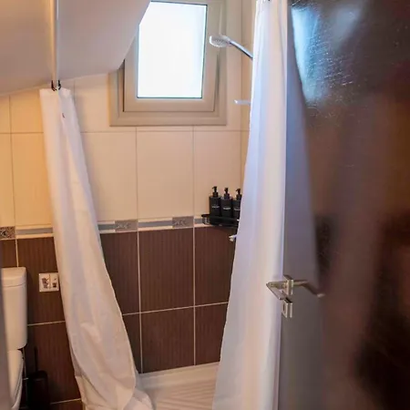 Cynthiana 4- 300m From The Sea 3 Bedrooms 3 Bathrooms Kissonerga