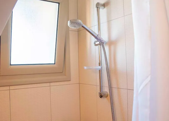 Cynthiana 4- 300m From The Sea 3 Bedrooms 3 Bathrooms * Kissonerga