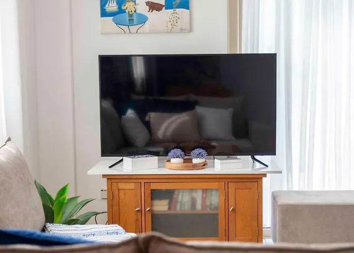 Cynthiana 4- 300m From The Sea 3 Bedrooms 3 Bathrooms Apartmán *