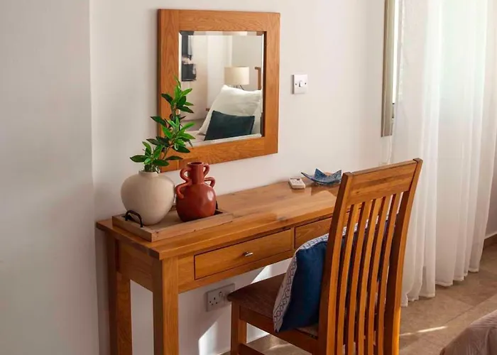 Apartmán Cynthiana 4- 300m From The Sea 3 Bedrooms 3 Bathrooms